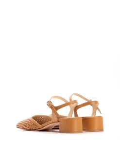 BECCA Natur camel
